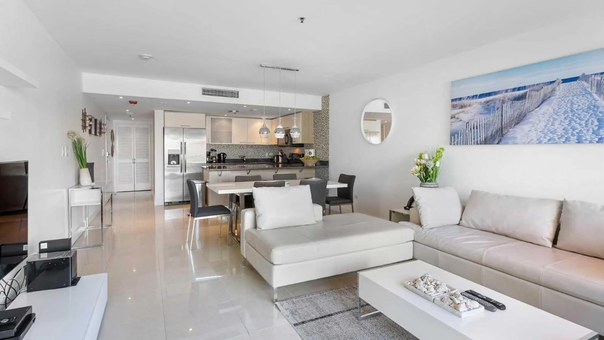 Beachfront - Ambiente Elegante 2Br Condo - Bc256 팜비치 0*,