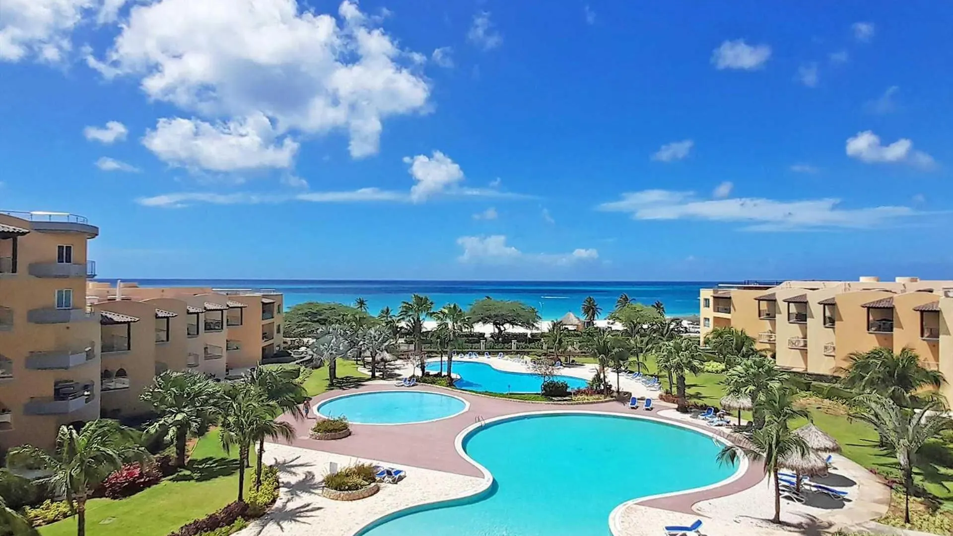 Beachfront - Ambiente Elegante 2Br Condo - Bc256 팜비치 펜션